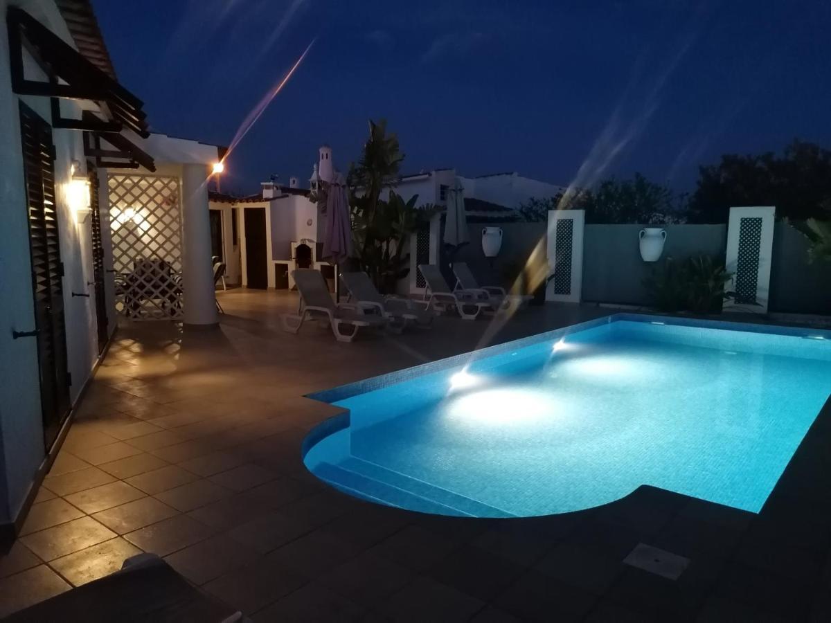 2, Great Spot Oura Beach, Villa