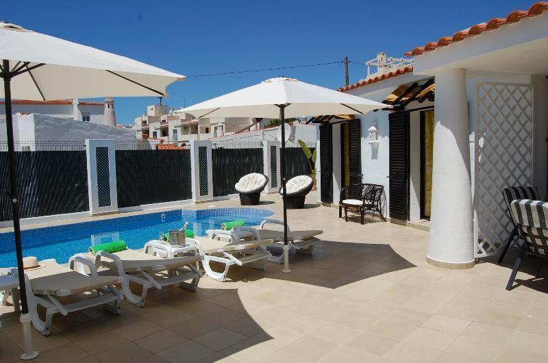 2, Great Spot Oura Beach, *